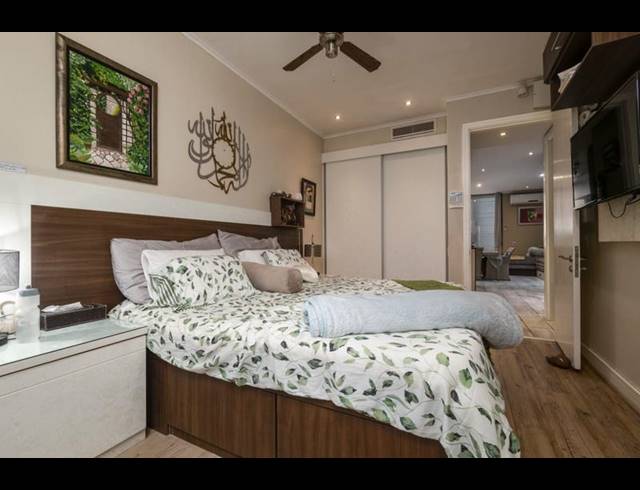 1 BEDROOM APARTMENT FOR SALE IN UMHLANGA RIDGE